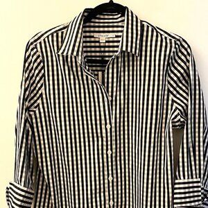 NWT Chico's No Iron Gingham Stretch Top